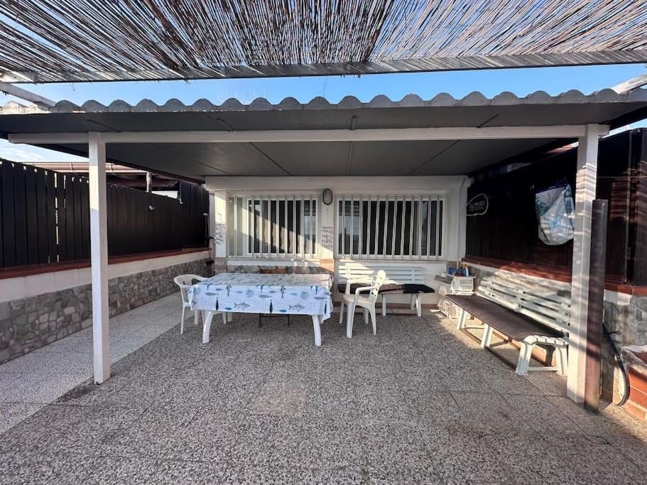 Casa Sulla Spiaggia A Sperlonga Con Parcheggio Gratuito Екстер'єр фото